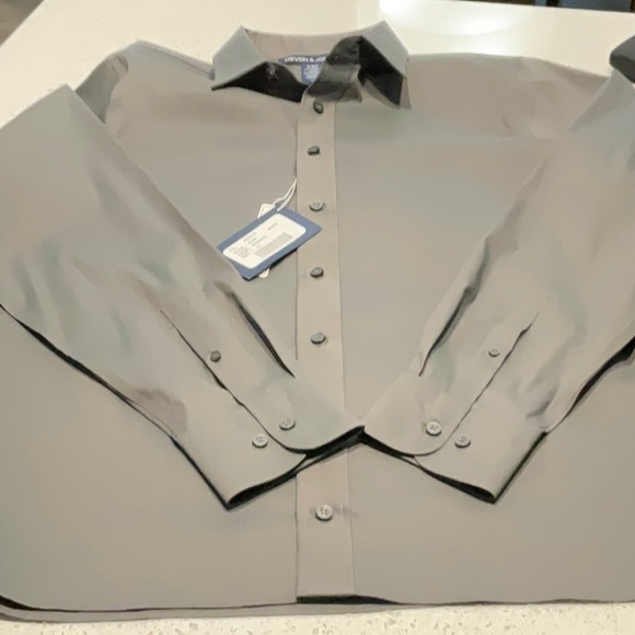 Devon & Jones men’s Untucked crown collection - Picture 6 of 8